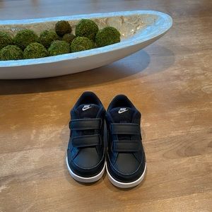 Toddler Boy Nike sneaker